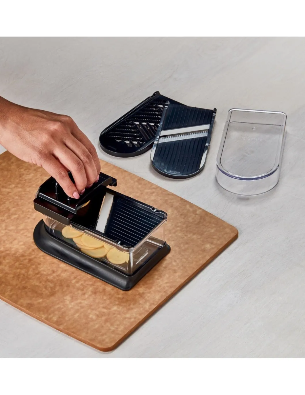 Set con Lama in Ceramica Compatto julienne, Madolina e Grattuggia